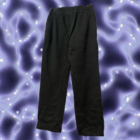 Nike sweatpants - Picture 2 of 3